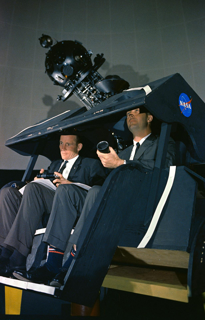 Astronauts Ed White and Jim McDivitt
